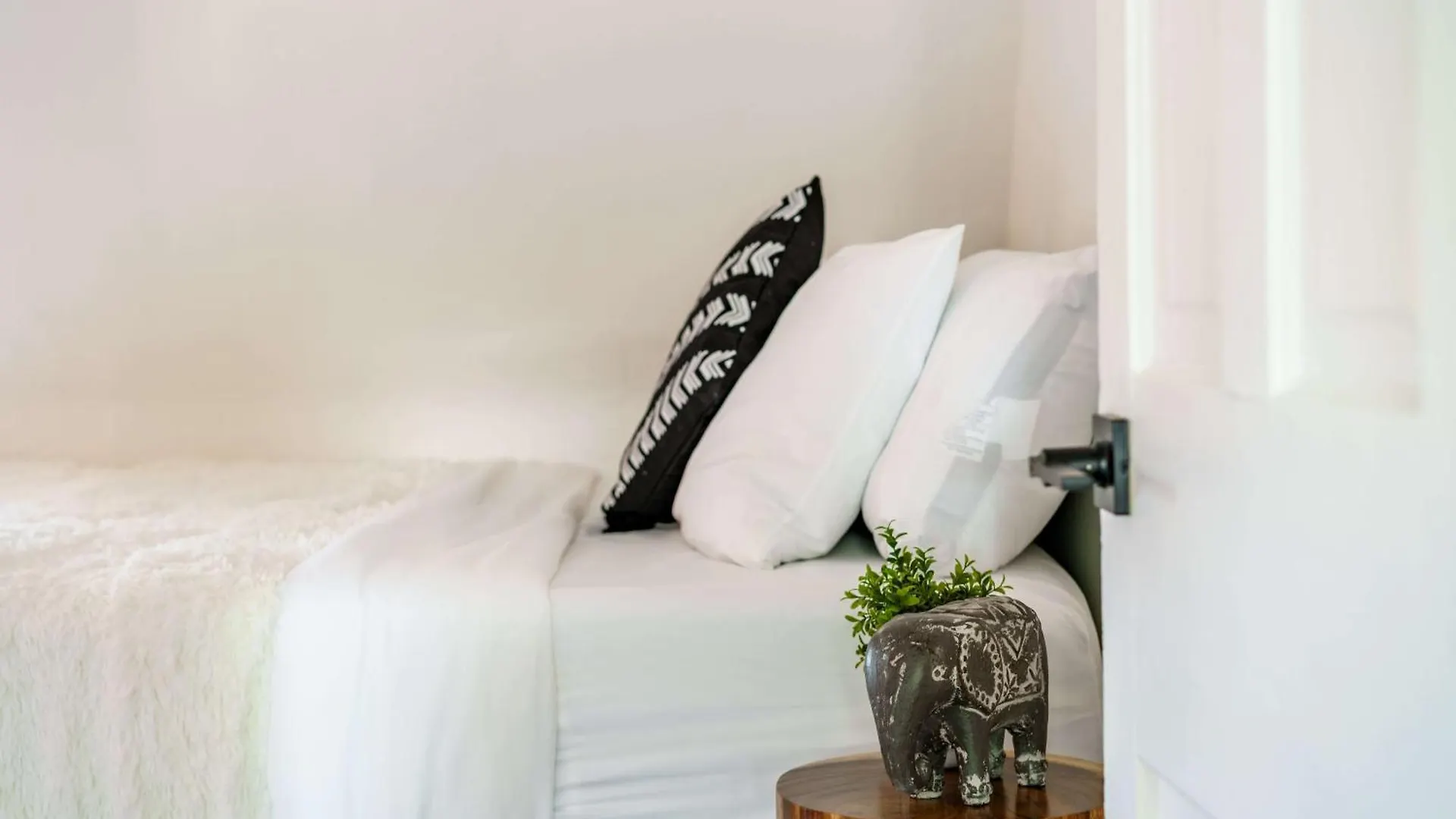 הוילה קולומבוס Short North Convention King Bed Free Parking בית נופש